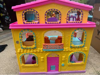 Dora’s House
