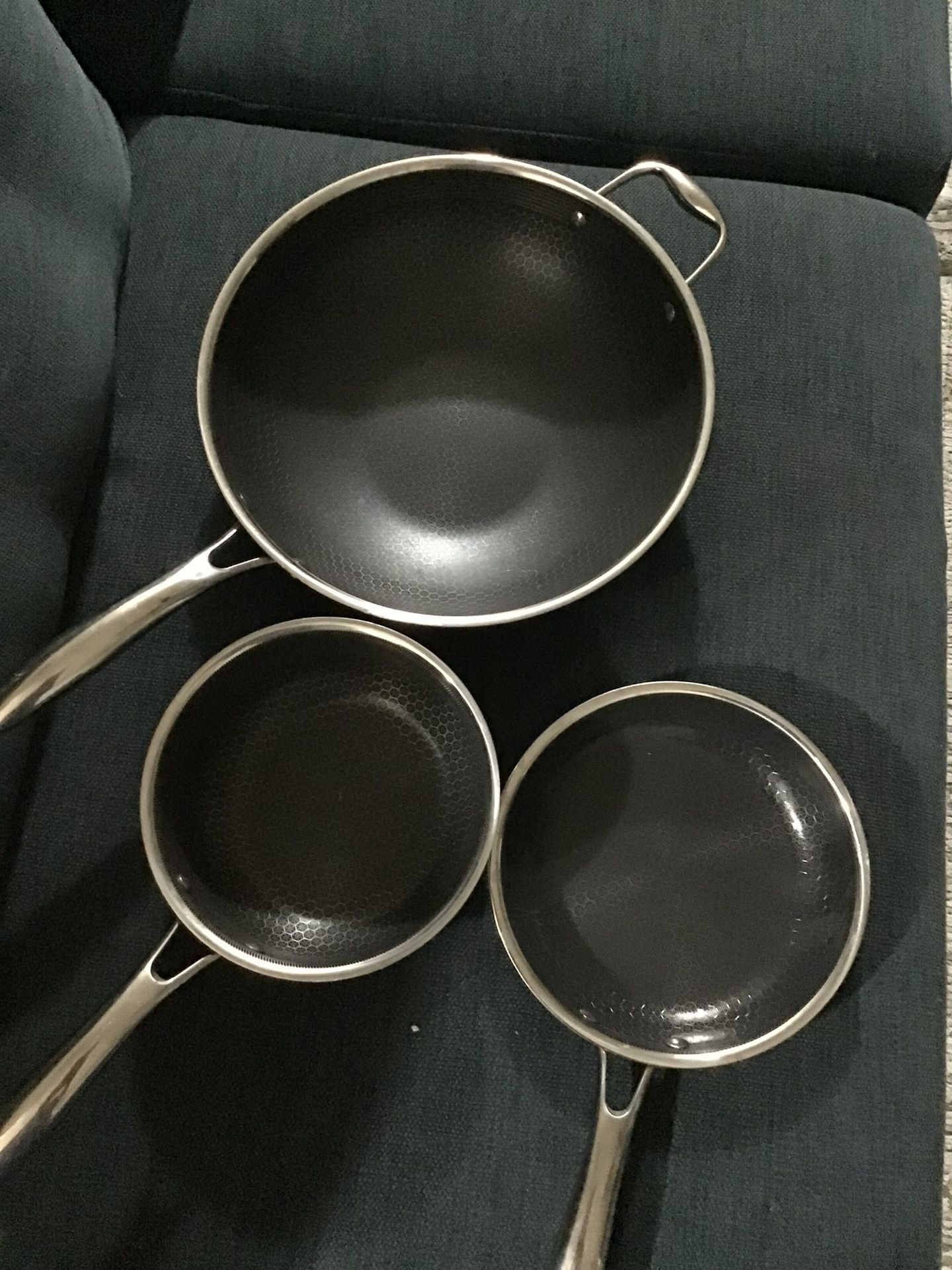 HexClad Hybrid Nonstick Wok Pan