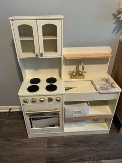 Kids kitchen