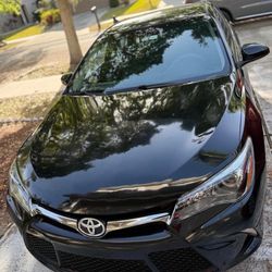 2015 toyota camry se