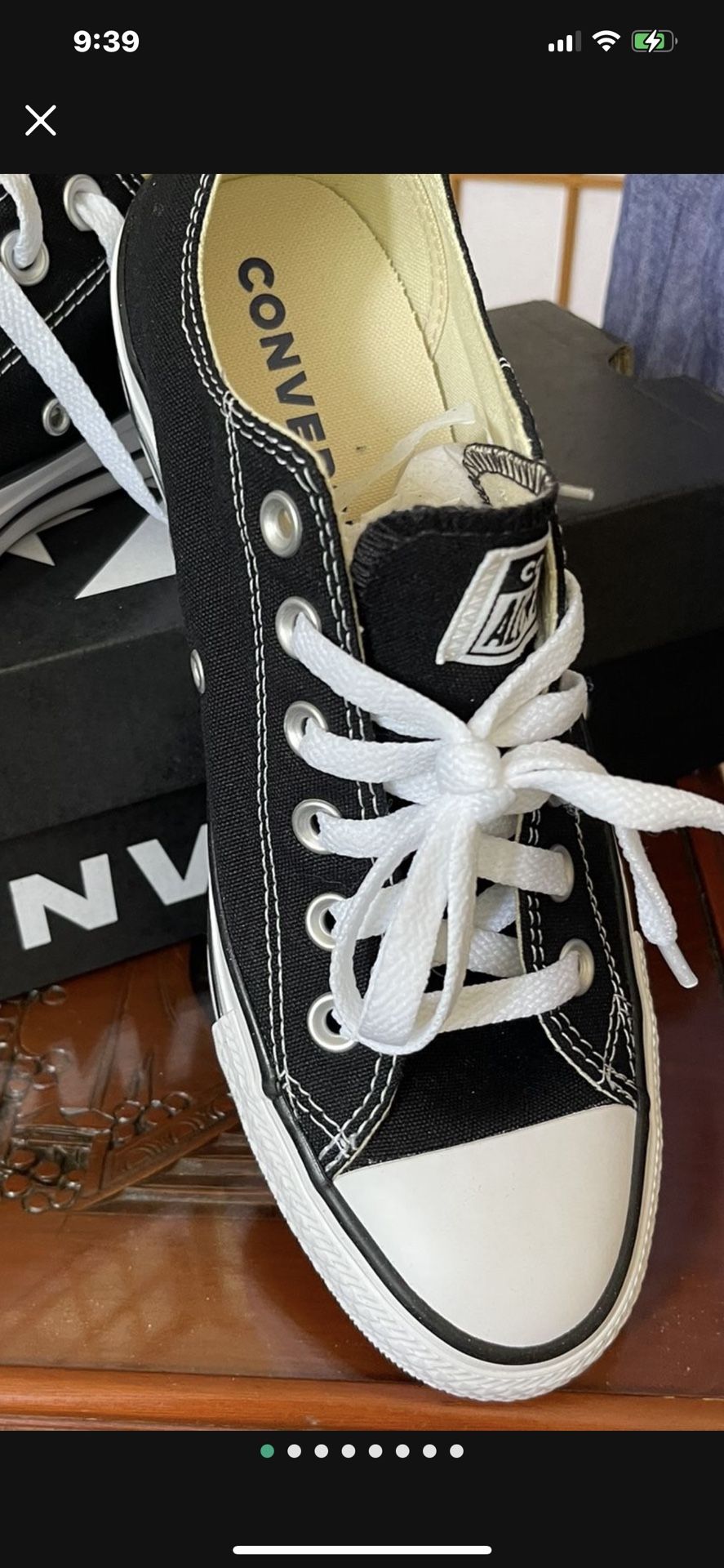 NEW—BLACK CONVERSE GIRLS/WOMENS SZ 6