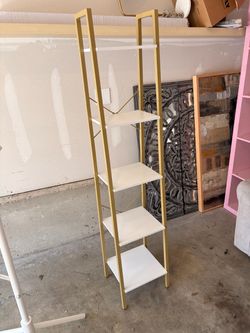 Bookshelf