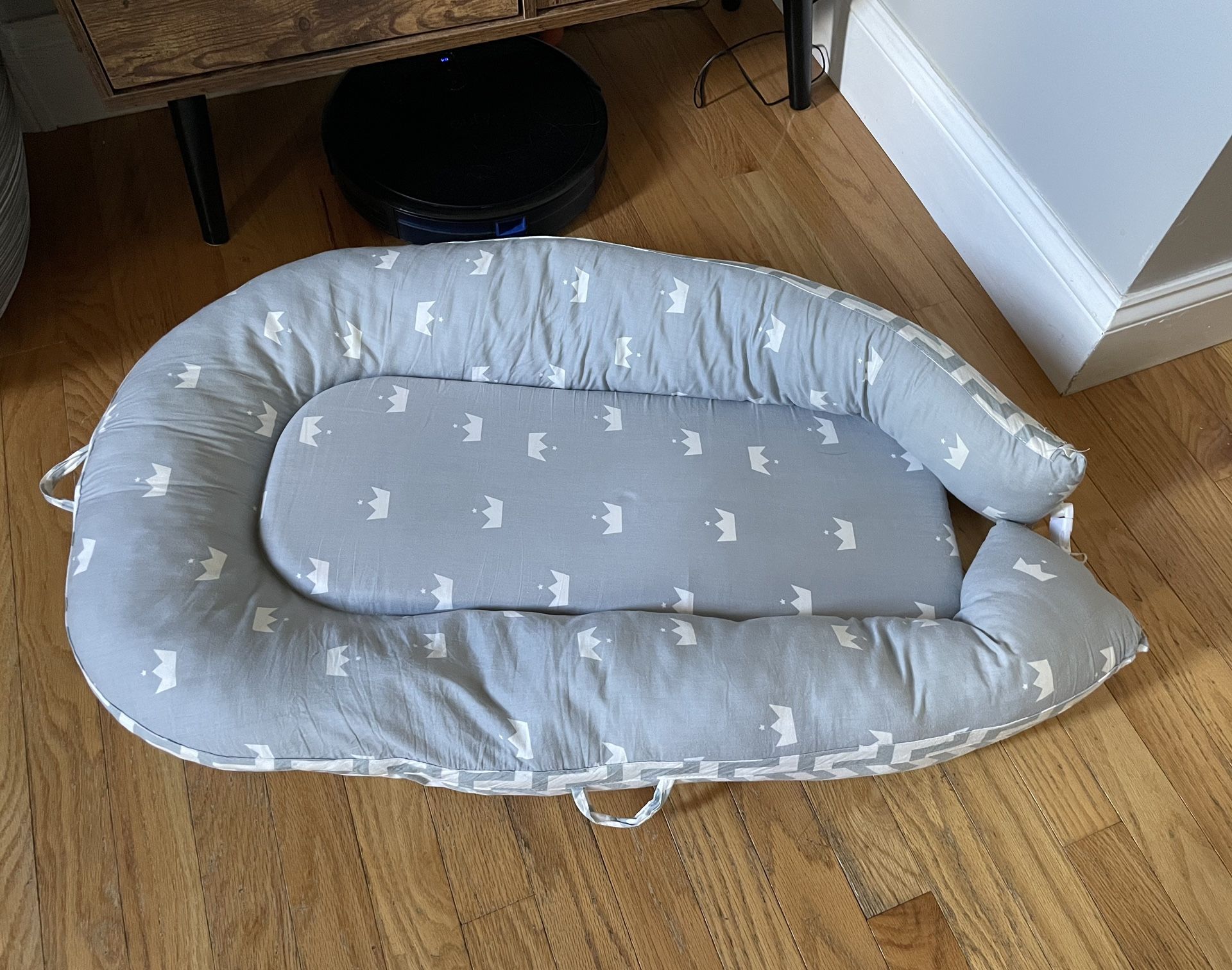 Baby Newborn Travel Bassinet Crib Dock Lounger