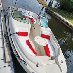 2002 Sea ray Sun deck