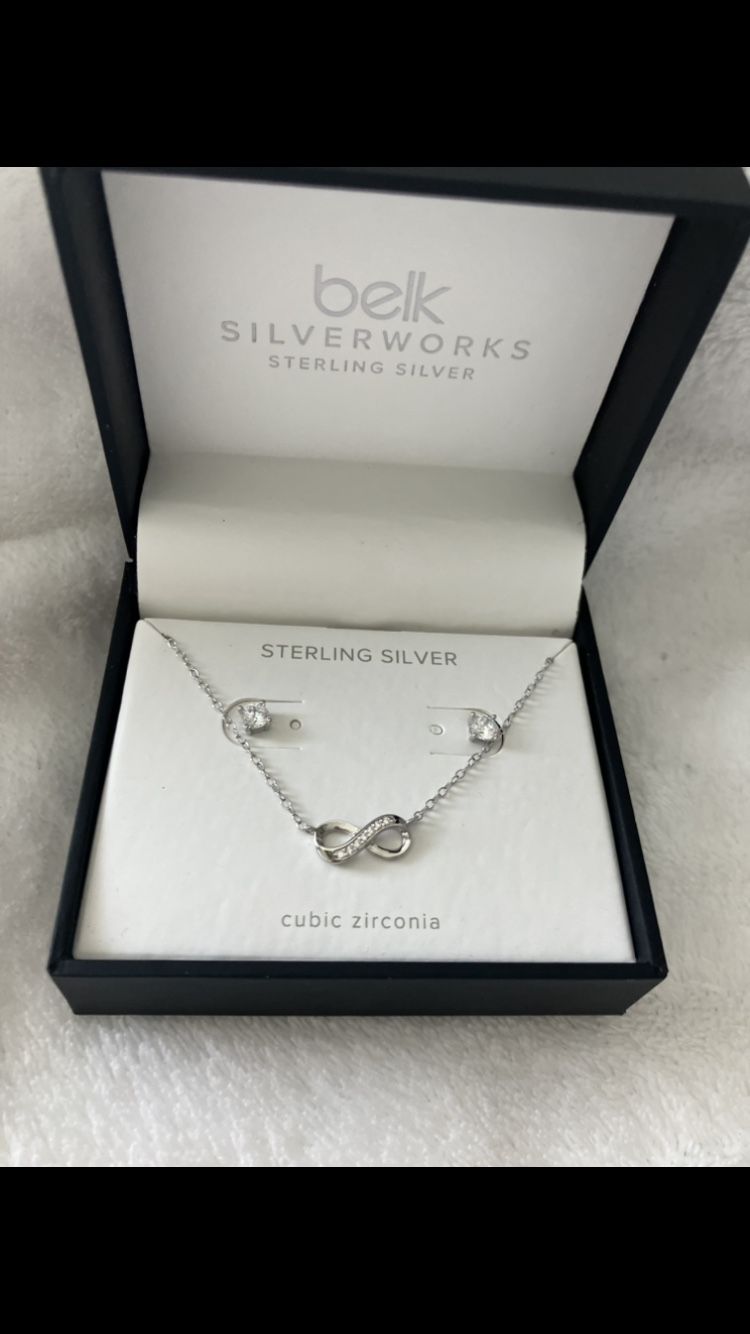 NEW Sterling Silver/ Fine Jewelry Infinity Necklace