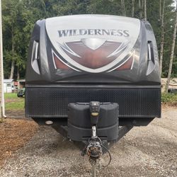 2018 Heartland Wilderness Bunkhouse Camper Trailer 
