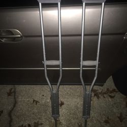 Lnew Adjustable aluminum crutches only $20 firm