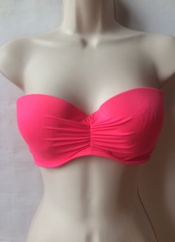 Victoria’s Secret Pink Swim Top 34D