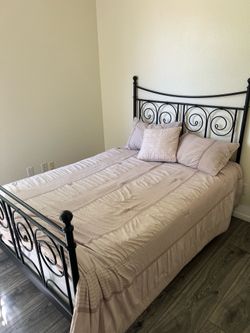 Twin bed. $60