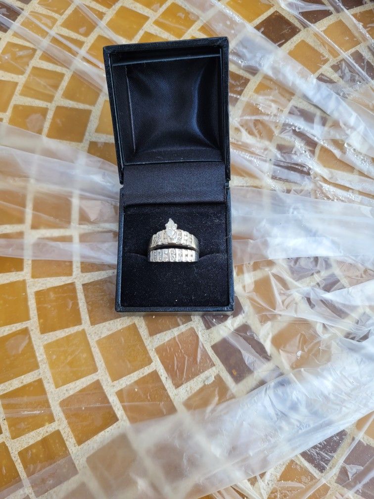 Wedding Ring Set