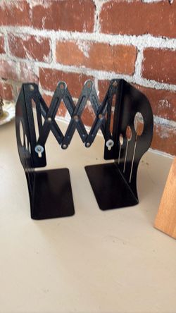 Bookends