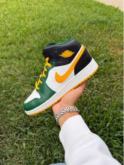 Jordan 1 Mid GS “Sonics” Size 5.5Y/7W