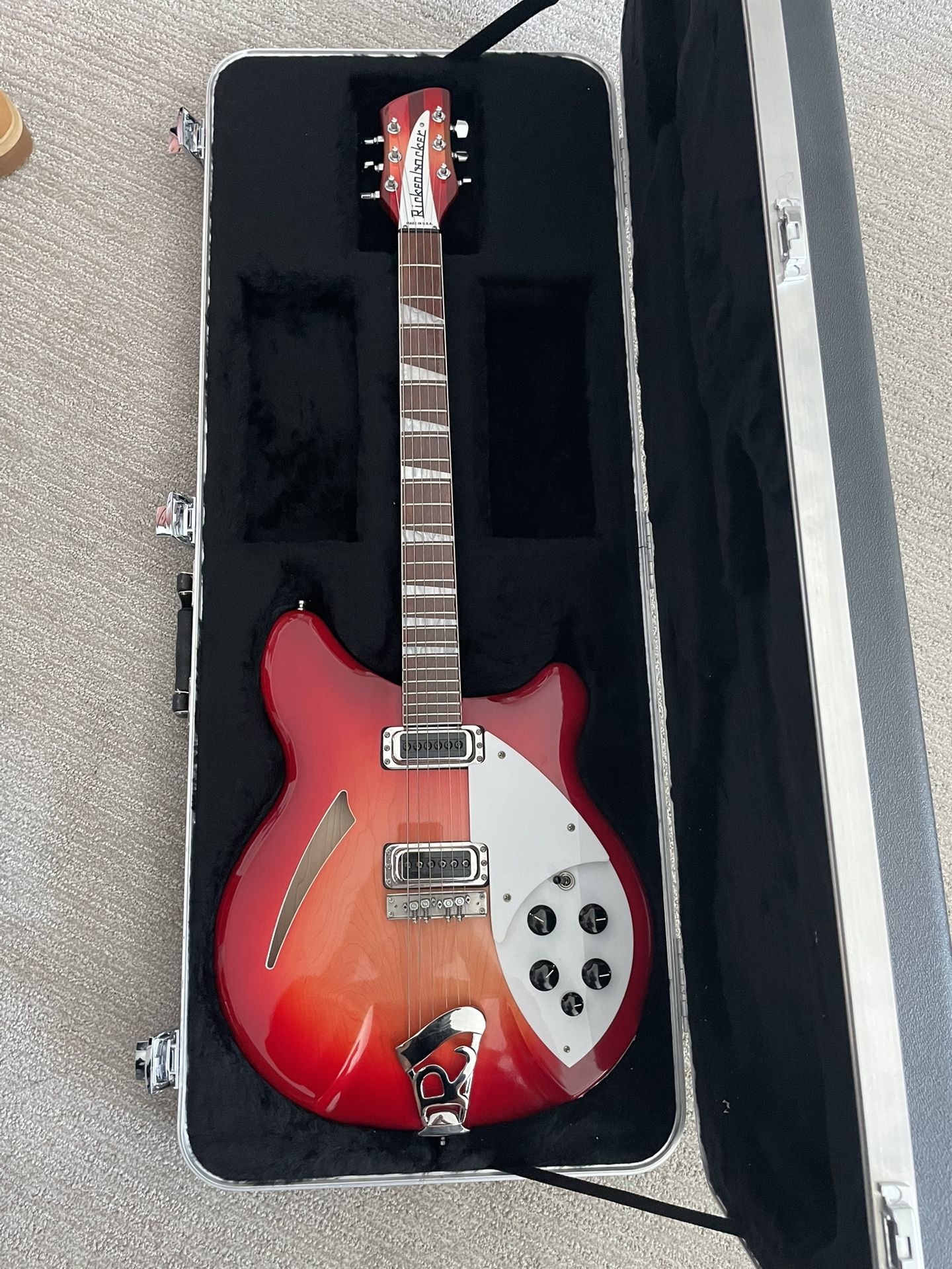 Rickenbacker 360 FireGlo (w/Original Hardcase)