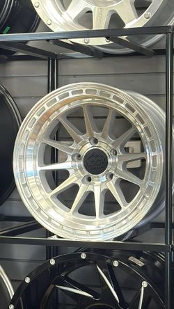 17x9 6x135 Rims And Tires 37/1250/17 