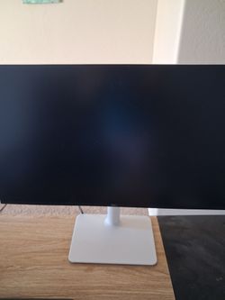 Dell Monitor with White Stand × 2