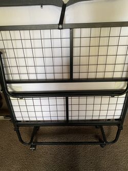 Twin XL rollaway bed