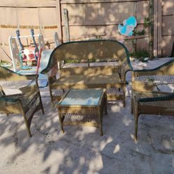 Outdoor Seating Set