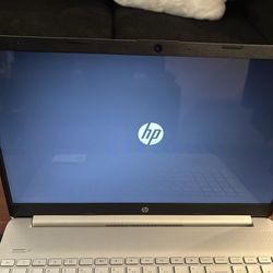 HP laptop 15.6 inch 1 TB