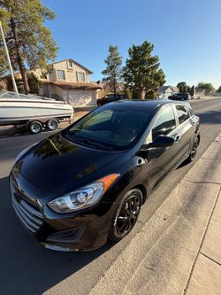 2016 Hyundai Elantra GT ** Low Miles **