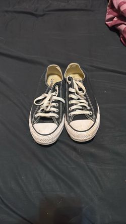 Converse Chuck Taylor Low Top Sneakers