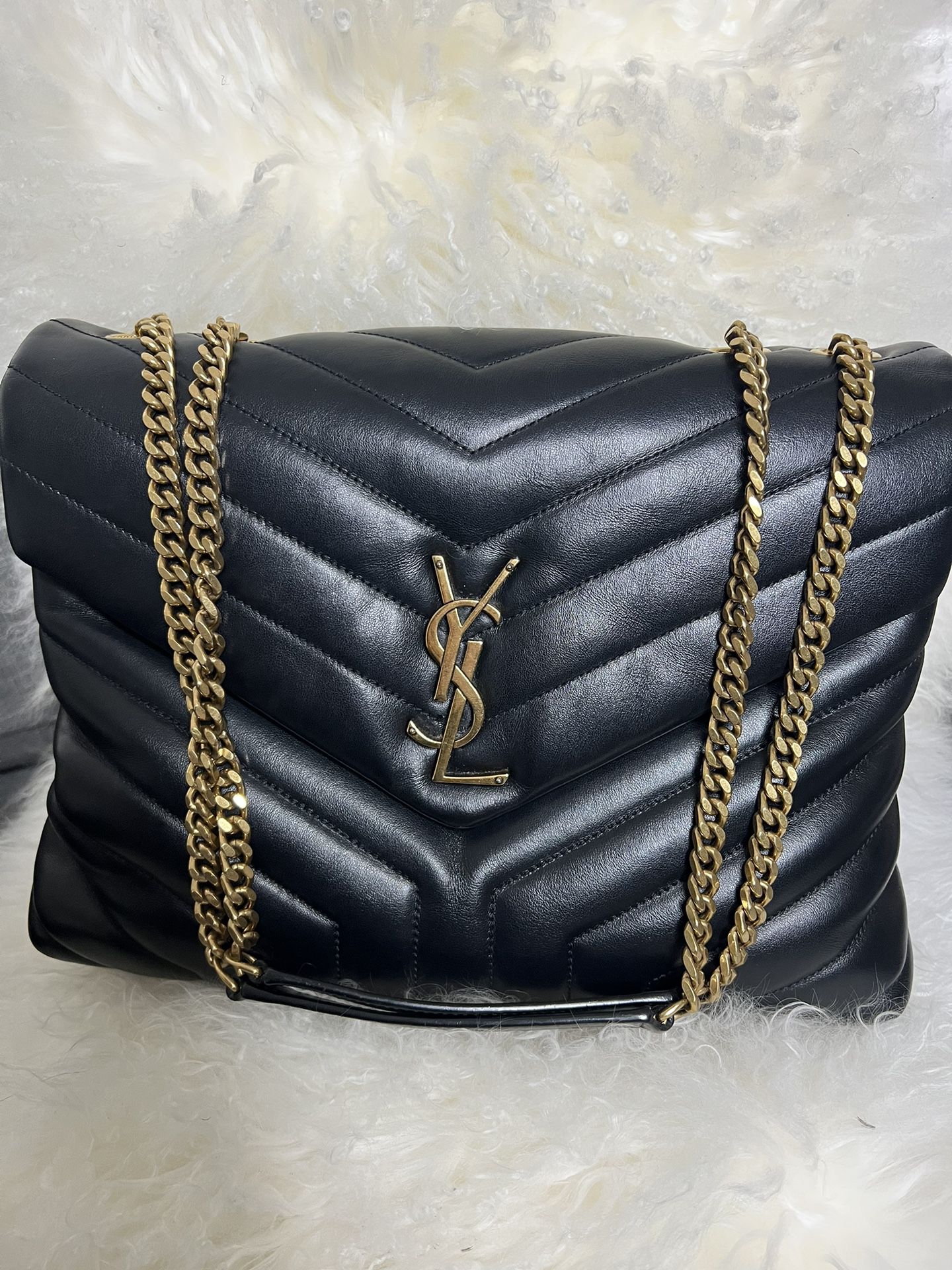 Brand New YSL Saint Laurent Medium Niki Bag for Sale in Boston, MA - OfferUp