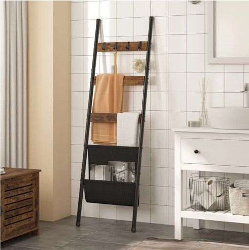 Blanket Ladder, 5 Tier Towel Rack, 17.3" L x 63" H, Wall-Leaning Blanket Rack for Living Room, Decorative Ladder with 4 Hooks and Magazine Pocket, Rus