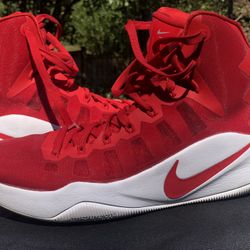 University Red Hyperdunks Size 10 