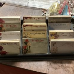 Tray Of Cards For Floral Arrangements 