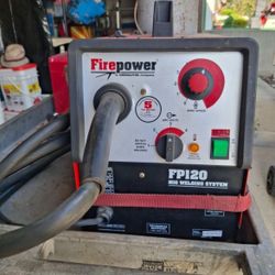 Welder MIG With Full Gas tank 