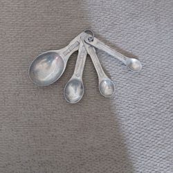 Metal Measuring Spoons 