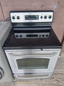 G.E Glass Top Stove
