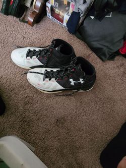 Size 13 - Under Armour Curry 2 Suit & Tie