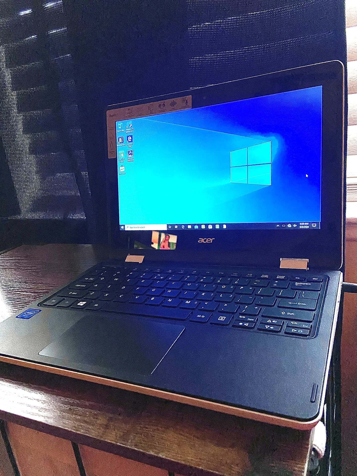 Acer Aspire R11 Laptop