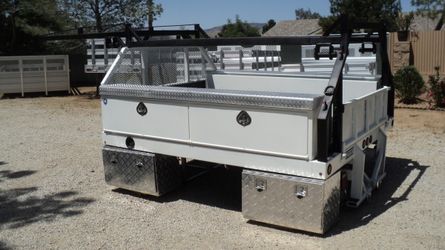 ##JUST SOLD## -59% RARE 8' "ROYAL RULER" Dually Contractor-Utility auto parts accessories