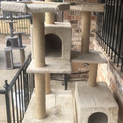 Multi-level Cat Tree Tower