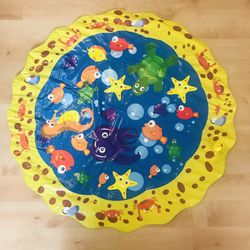 Brand New Sprinkle and Splash Play Mat