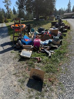 Free If Ad Still Up Items Are Here