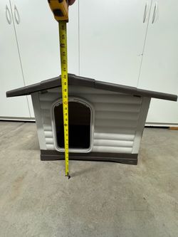 Dog house