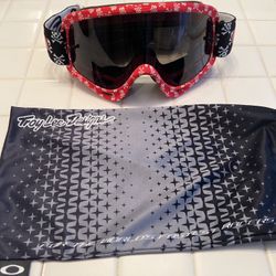 Troy Lee Design Oakley Youth Riding Goggles 