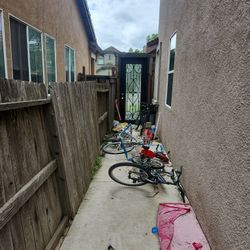 Free Bikes And Doll House