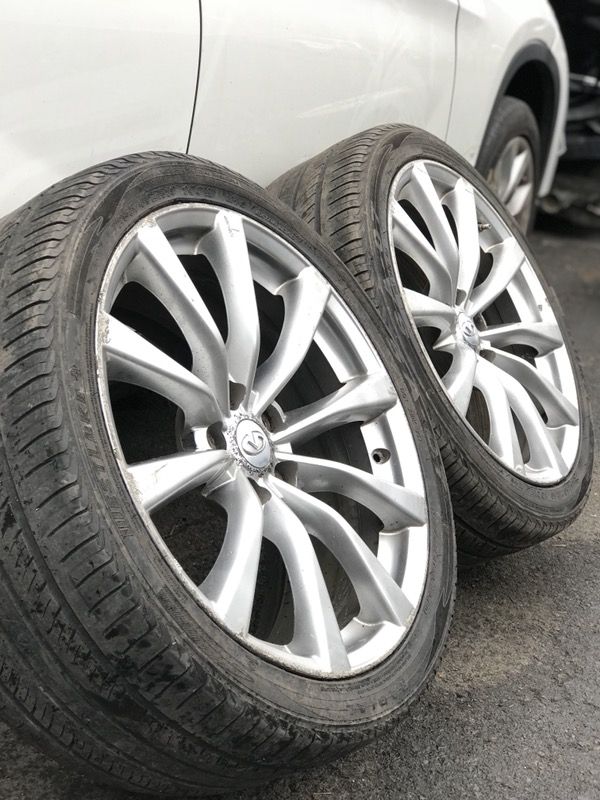 Pair of Infiniti G37 Coupe 19” rims on 255/40 WestLake M+S wheels
