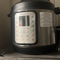 Instant Pot Duo Plus 6 Quart 