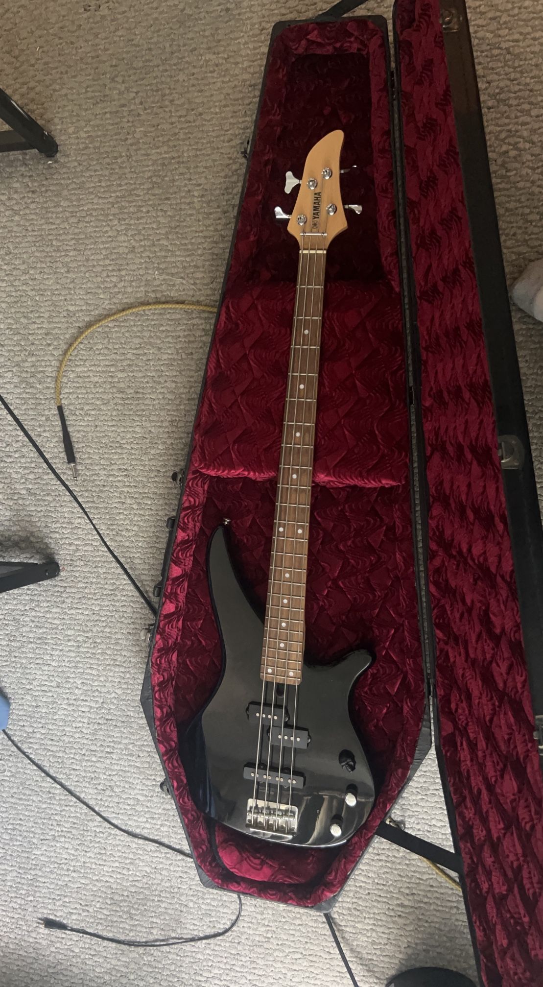 Yamaha RBX170 Bass Guitar With Zildijan Coffin Case