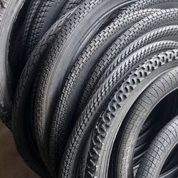 Brand new bicycle tires / llantas nuevas para bicicleta
