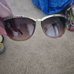 BRIGHTON SUNGLASSES $5