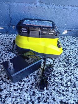 BATTERY AND CHARGER RYOBI