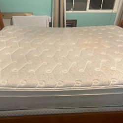 Matress SERTA