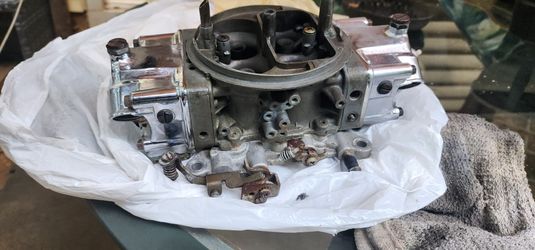 Holley 850cfm Carb