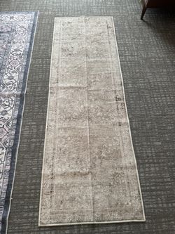 Neutral washable farmhouse hallway rug runner 2’x 6’