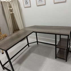 Computer Table 